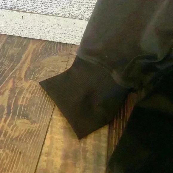 Women’s athletic works size 3X top - Picture 3 of 3